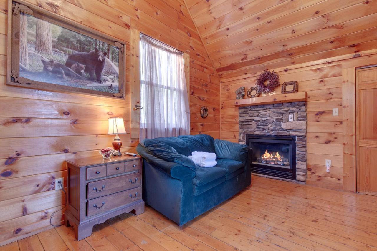 Wildwood Cove, 2 Bedrooms, Fireplace, Wifi, Jetted Tub, Hot Tub, Sleeps 6 Sevierville Exterior photo